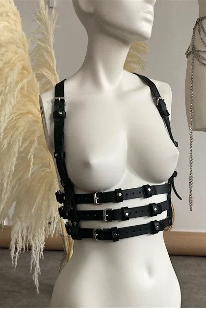 Uprząż damska z potrójnym paskiem