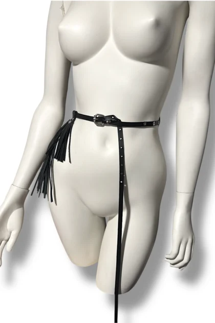 cienki skorzany dlugi pasek