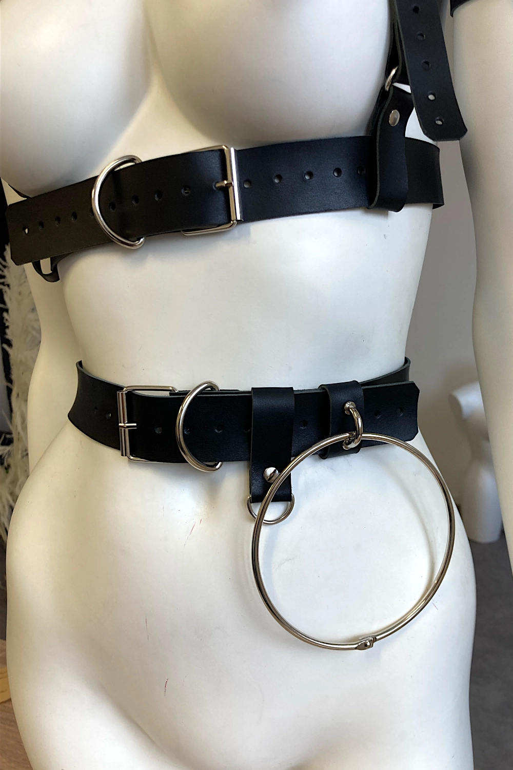 komplet pasek z harnessem damskim